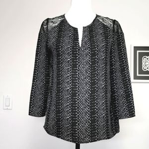 Dex 3/4 Sleeve Snakeskin Top with Lace Detail